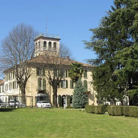 ロメッリニ ゲストハウス 3*